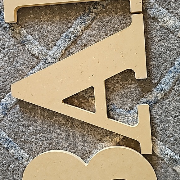 Wooden 8" Classic Letters - Picture 4 of 7